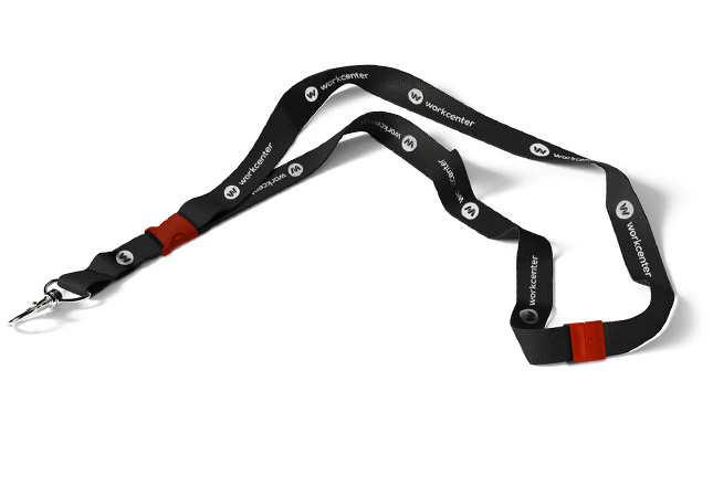 Lanyard with snap on neck