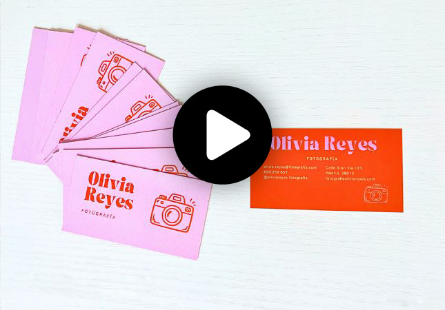 Unboxing y detalles sobre las tarjetas de visita premium de Workcenter